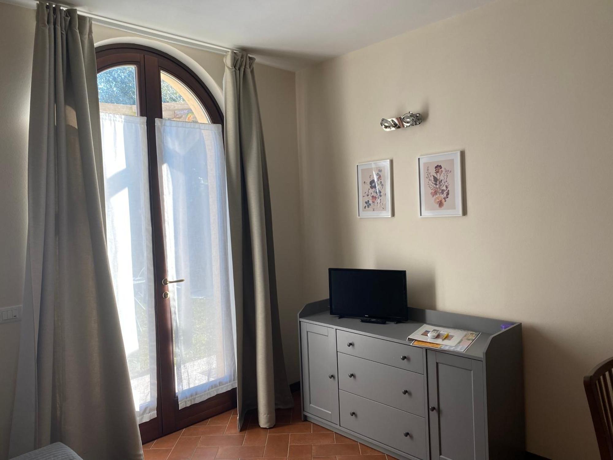 Apartmán Residenza Cipressi E Olivi Verona Exteriér fotografie