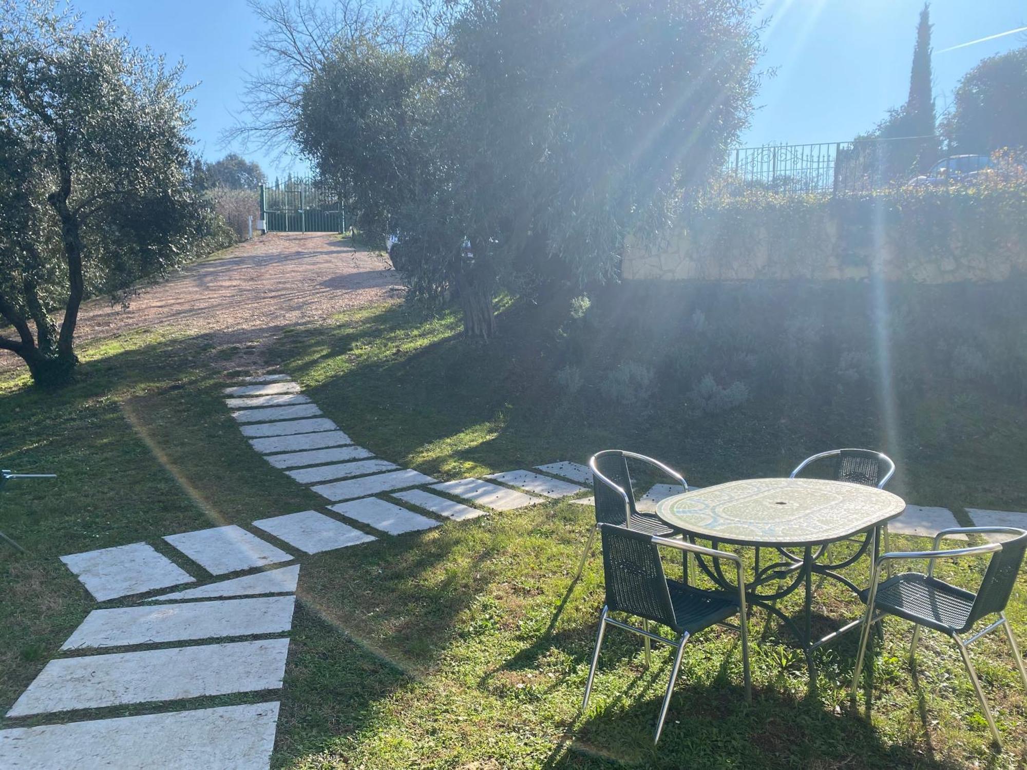 Apartmán Residenza Cipressi E Olivi Verona Exteriér fotografie